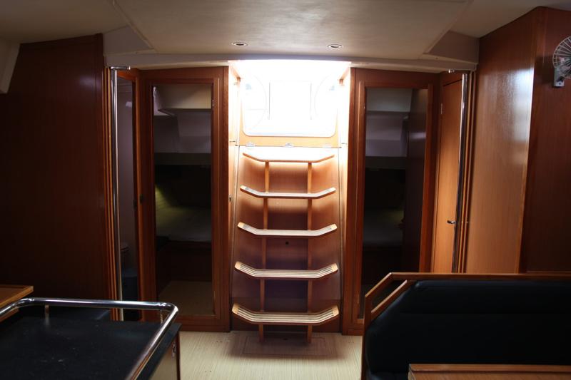 Book yachts online - sailboat - Bavaria 55 Cruiser - Iris III - rent