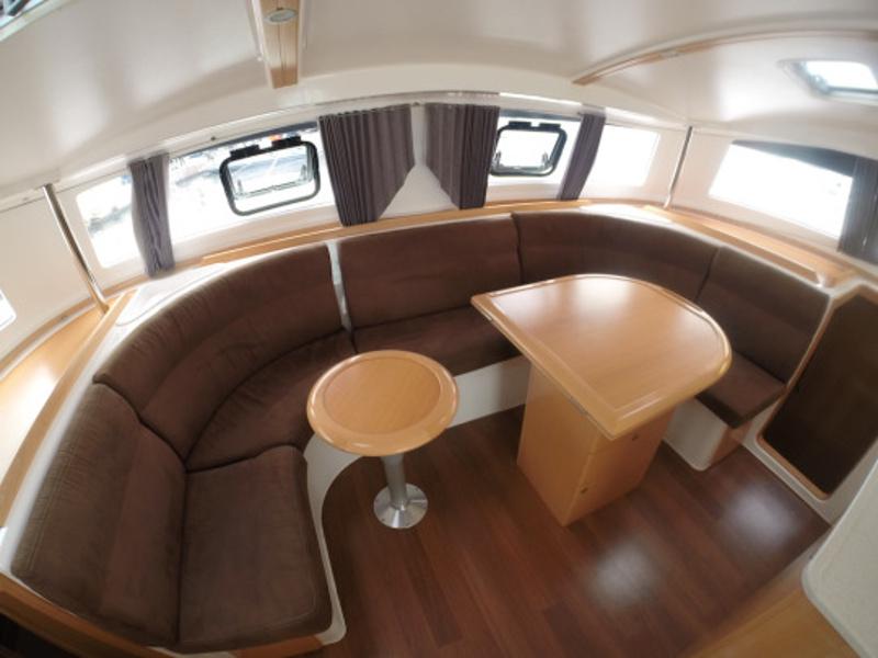 Book yachts online - catamaran - Nautitech 441 - Atalanta - rent