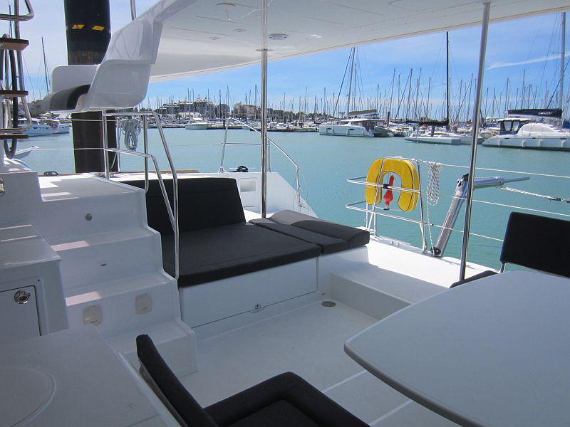 Book yachts online - catamaran - Lagoon 450 S - Anabella - rent