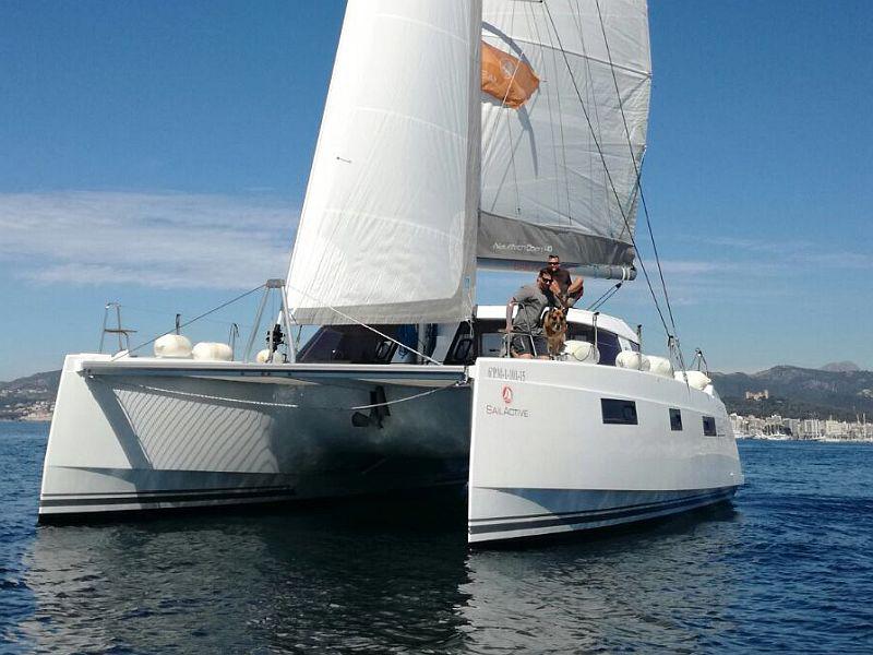 Book yachts online - catamaran - Nautitech Open 40 - Amara - rent