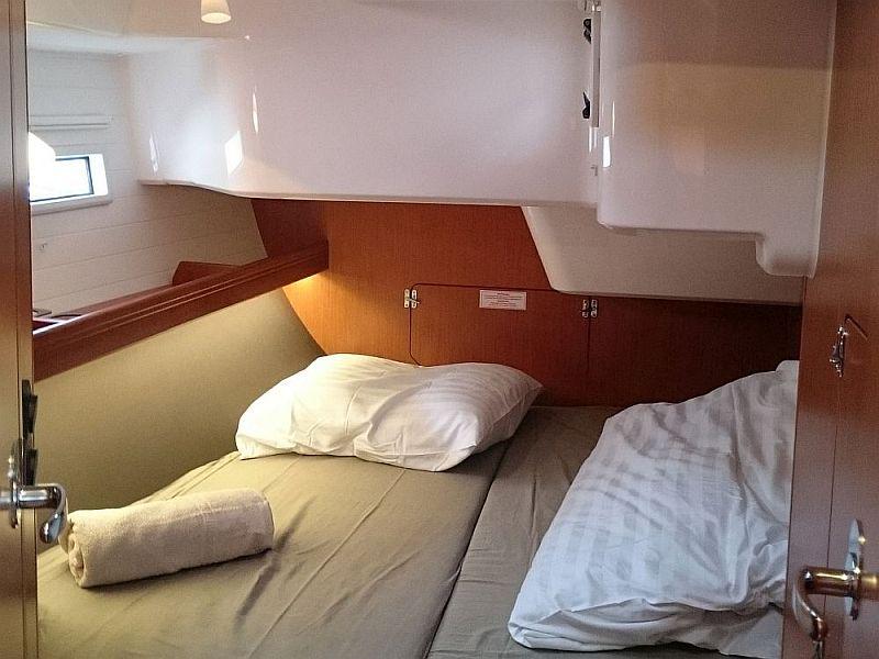 Book yachts online - sailboat - Bavaria Cruiser 51 - Alissa - rent