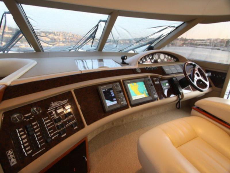 Book yachts online - motorboat - Princess 65 Fly - Pırıl - rent