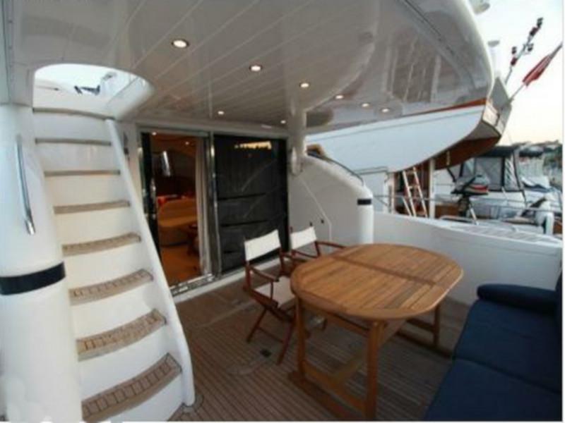Book yachts online - motorboat - Princess 65 Fly - Pırıl - rent