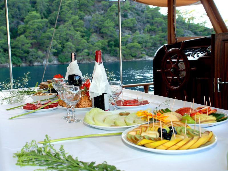 Book yachts online - other - Gulet Be Happy - Be Happy - rent