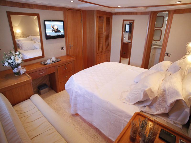 Book yachts online - motorboat - Motoryacht Azmim - Azmim - rent