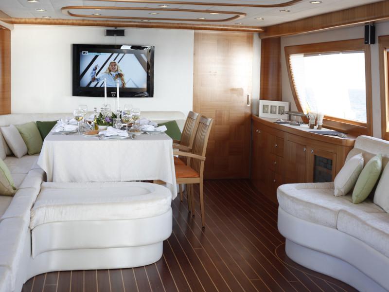Book yachts online - motorboat - Motoryacht Azmim - Azmim - rent
