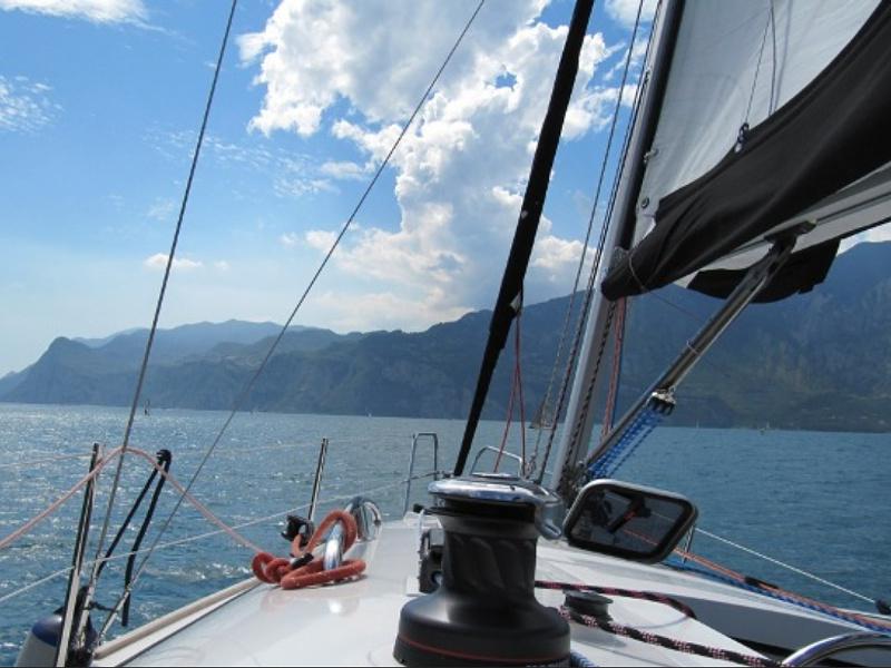 Book yachts online - sailboat - Nautiner 30S Race - Satori - rent