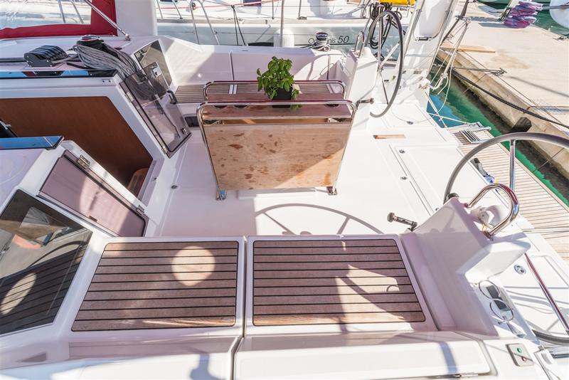Book yachts online - sailboat - Oceanis 41.1 - SPARKLING - rent