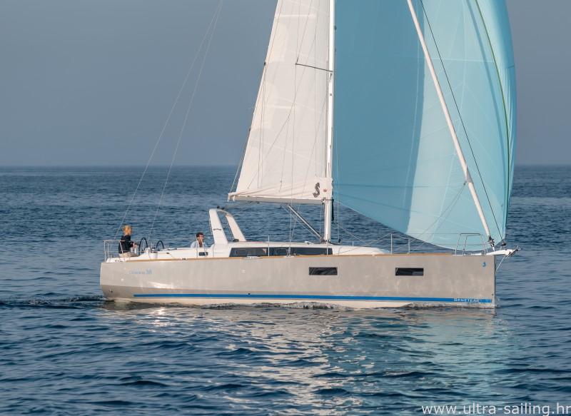 Book yachts online - sailboat - Oceanis 38 - LA GAFFE - rent