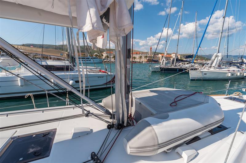 Book yachts online - sailboat - Oceanis 45 - ZOA - rent