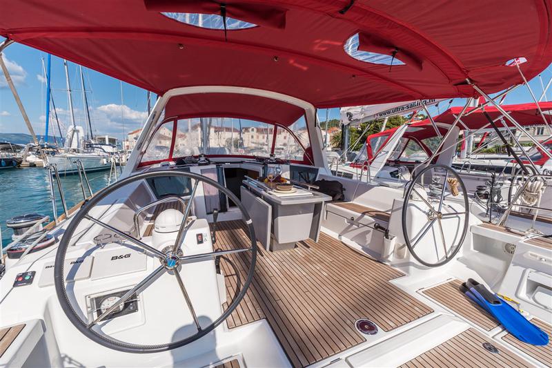 Book yachts online - sailboat - Oceanis 45 - ZOA - rent
