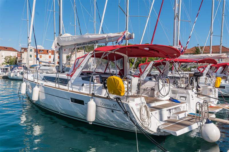 Book yachts online - sailboat - Oceanis 45 - ZOA - rent