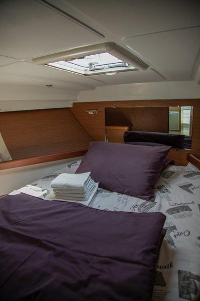 Book yachts online - motorboat - Antares 36 (2019) - ARIELA - rent