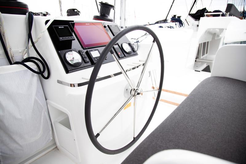 Book yachts online - catamaran - Lagoon 450 Sport (2019) equipped with generator, A/C (saloon+cabins), dishwasher - VJERA - rent