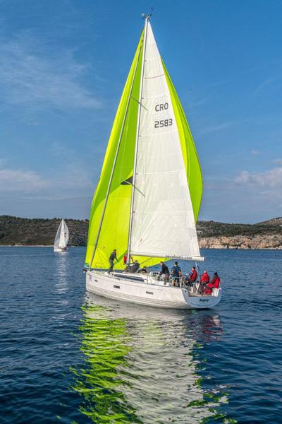 Book yachts online - sailboat - X-Yacht 4-3 - XARA - rent