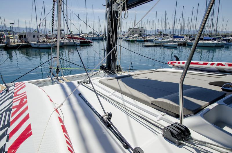 Book yachts online - catamaran - Lagoon 450 F (2016)equipped with generator, A/C (saloon+cabins), ice maker, dishwasher,water maker, microwave oven,  2 S.U.P., underwater lights, bow thruster - PRINCESS IVA - rent