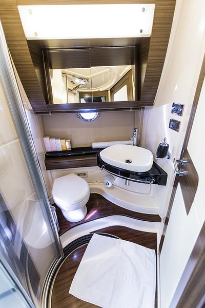 Book yachts online - motorboat - Azimut 55 S - Mini Too - rent