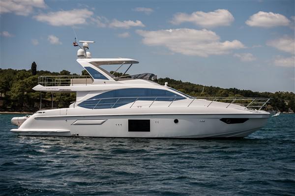 Book yachts online - motorboat - Azimut 55 Fly - MAWI - rent