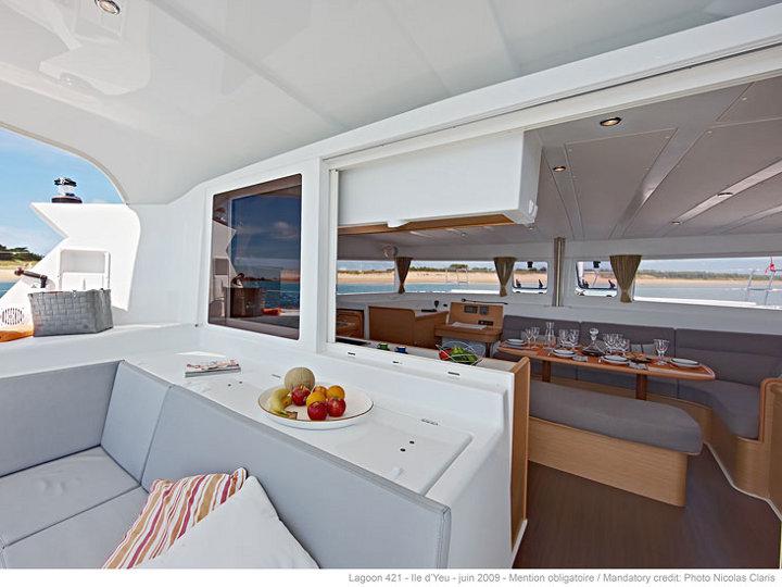 Book yachts online - catamaran - LAGOON 421 - THE MOB 6a BI-3-18-15  - rent