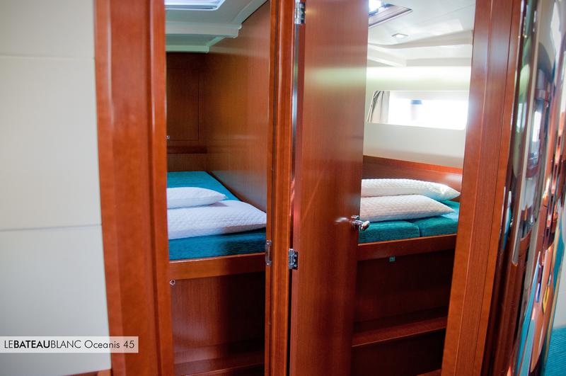 Book yachts online - sailboat - Oceanis 45 - Olympia - rent