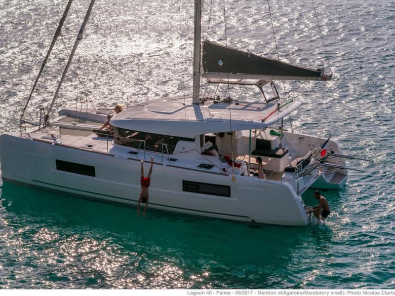 Book yachts online - catamaran - Lagoon 40 - Sail and Passion - rent