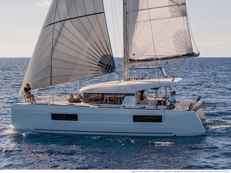 Book yachts online - catamaran - Lagoon 40 - Sail and Passion - rent