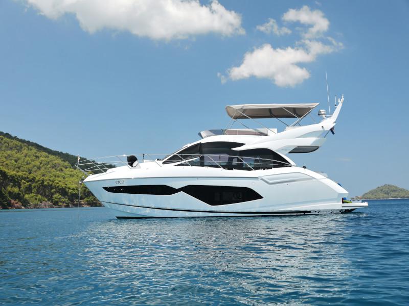 Book yachts online - motorboat - Manhattan 52 - CICO - rent