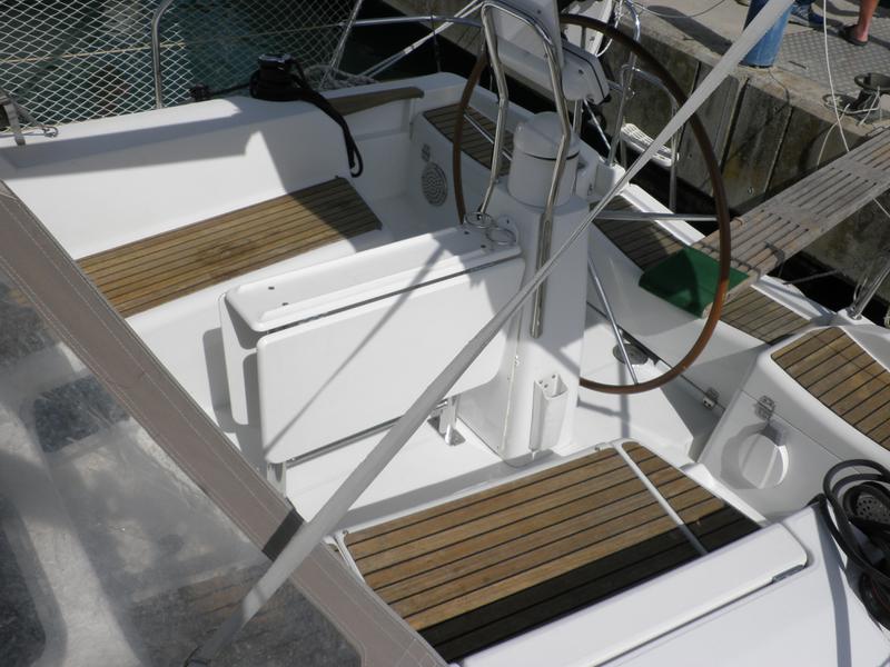 Book yachts online - sailboat - Sun Odyssey 36i - BARBARROSSA - rent
