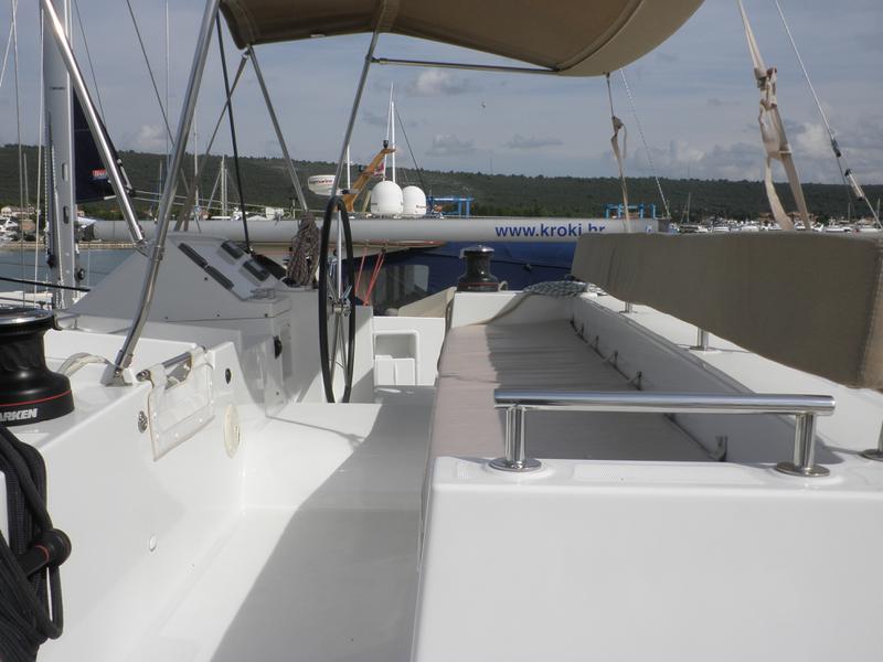 Book yachts online - catamaran - Lagoon 450 - MALA MAJA  - rent