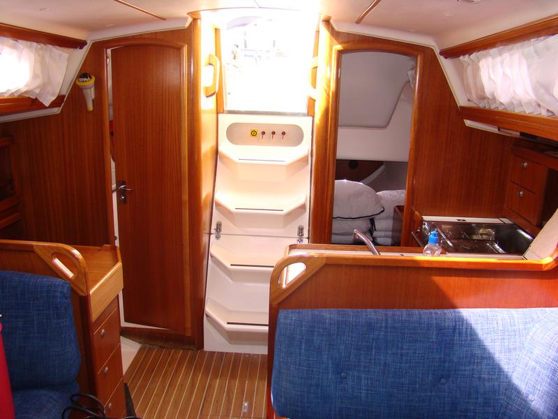 Book yachts online - sailboat - Elan 333 - PASSAT - rent