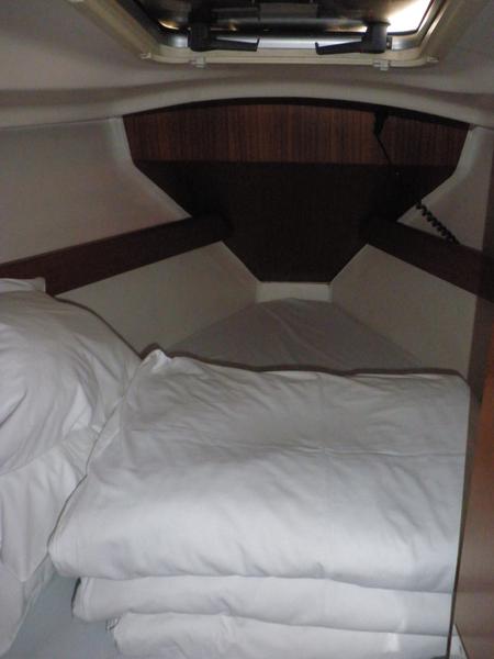 Book yachts online - sailboat - Elan 333 - PASSAT - rent