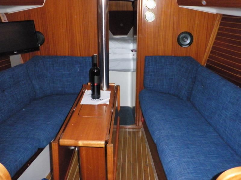 Book yachts online - sailboat - Elan 333 - PASSAT - rent