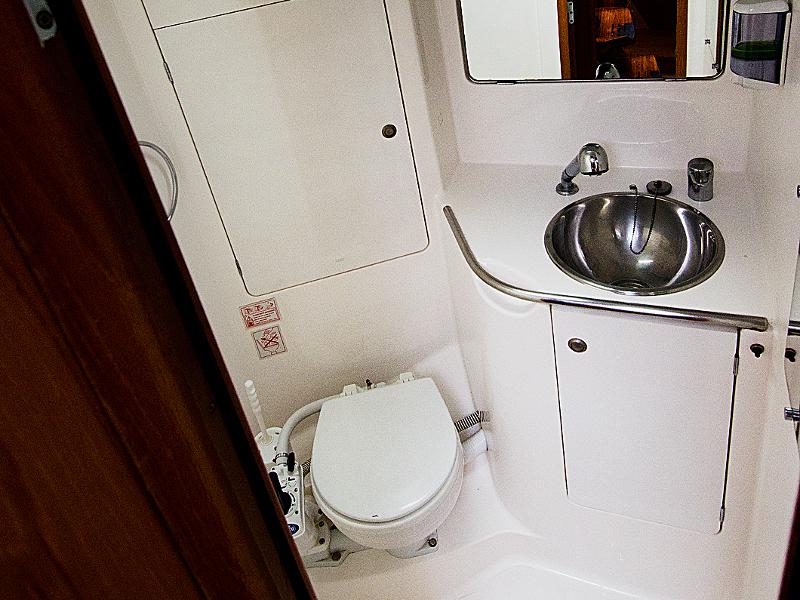 Book yachts online - sailboat - Sun Odyssey 45.2 - Saita - rent