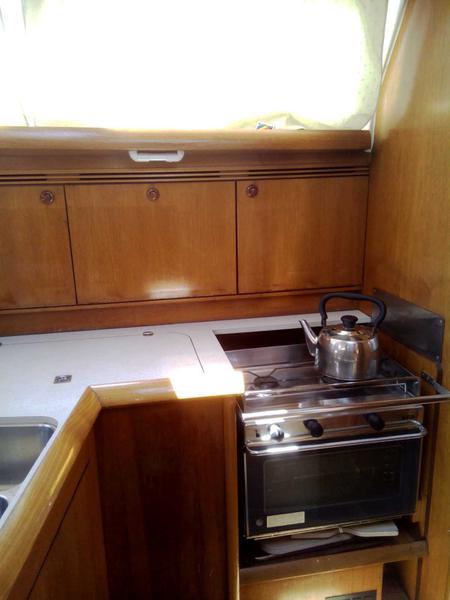 Book yachts online - sailboat - Sun Odyssey 40.3 - ADRIGO - rent