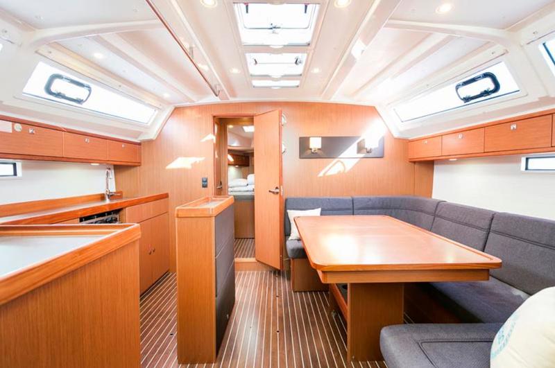 Book yachts online - sailboat - Bavaria 46 Cruiser - Starscatcher - rent