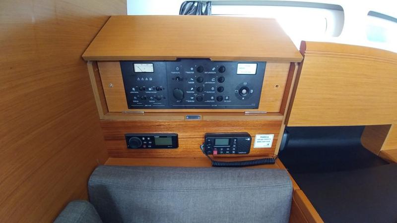 Book yachts online - sailboat - Sun Odyssey 439 - Spirus - rent
