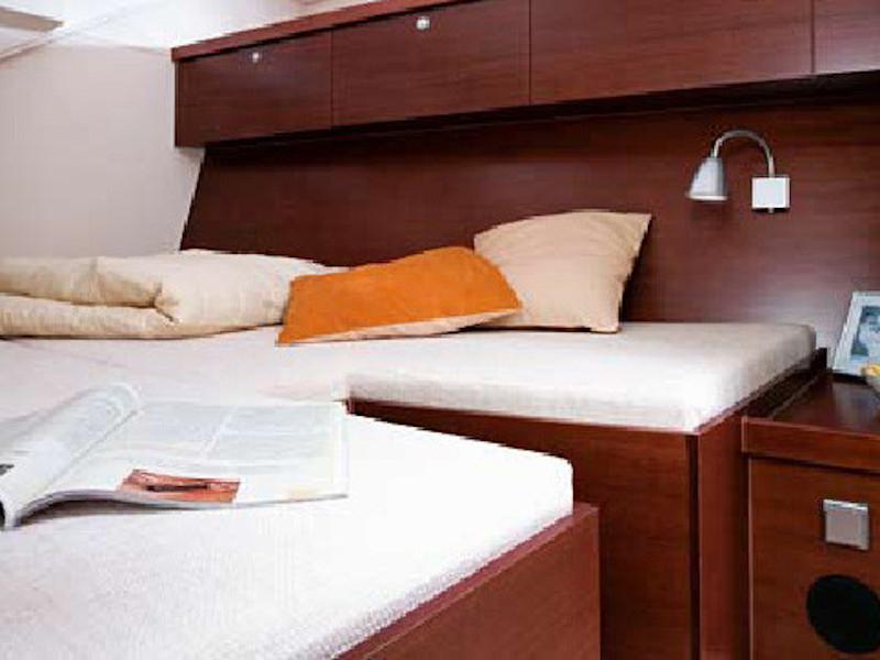 Book yachts online - sailboat - Hanse 540e - Apollonis - rent