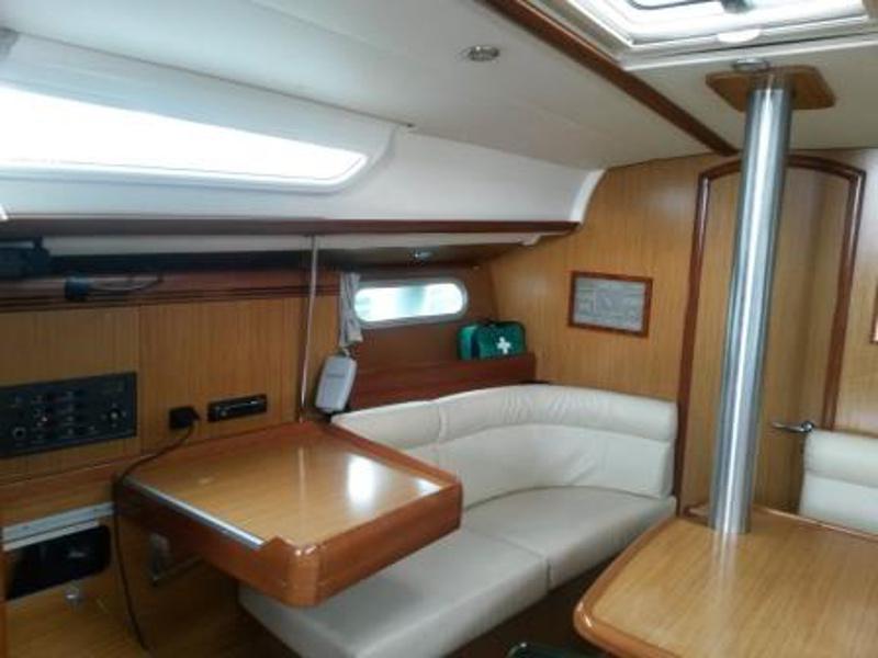 Book yachts online - sailboat - Sun Odyssey 36i - Catrina - rent