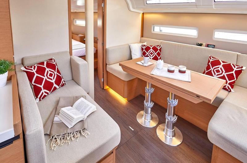 Book yachts online - sailboat - Sun Odyssey 410 - GEVA X - rent