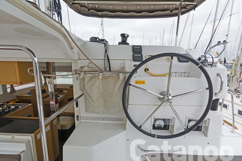 Book yachts online - catamaran - Lagoon 39 - Catanoo - rent