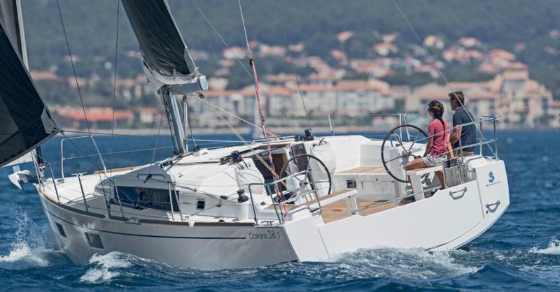 Book yachts online - sailboat - Oceanis 38.1 - PHILYRA  - rent