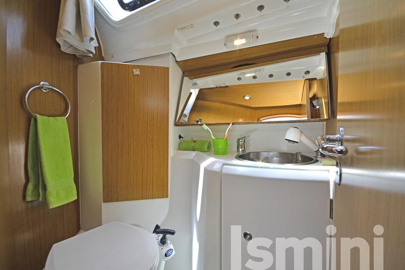Book yachts online - sailboat - Sun Odyssey 36i - Ismini - rent