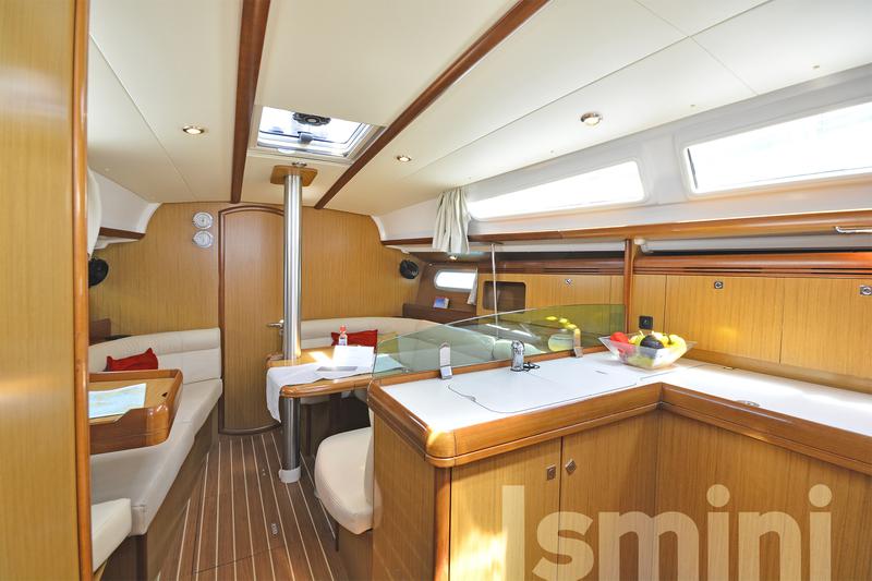 Book yachts online - sailboat - Sun Odyssey 36i - Ismini - rent