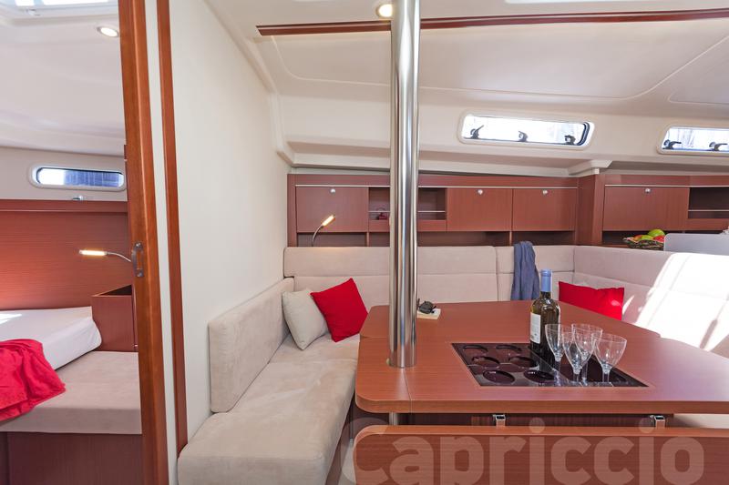 Book yachts online - sailboat - Hanse 385 - CAPRICCIO - rent