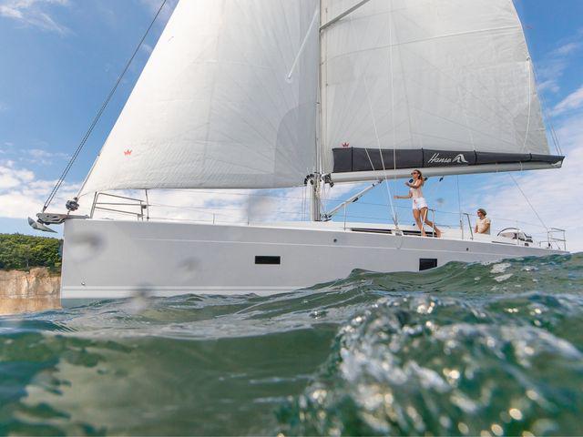 Book yachts online - sailboat - Hanse 458 - ECLIPSE - rent