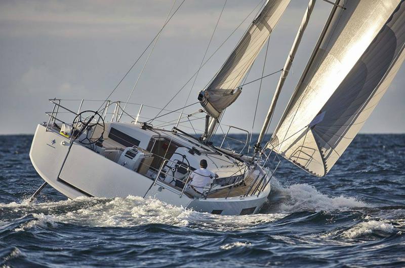 Book yachts online - sailboat - Sun Odyssey 440 - LEFKIPPI  - rent