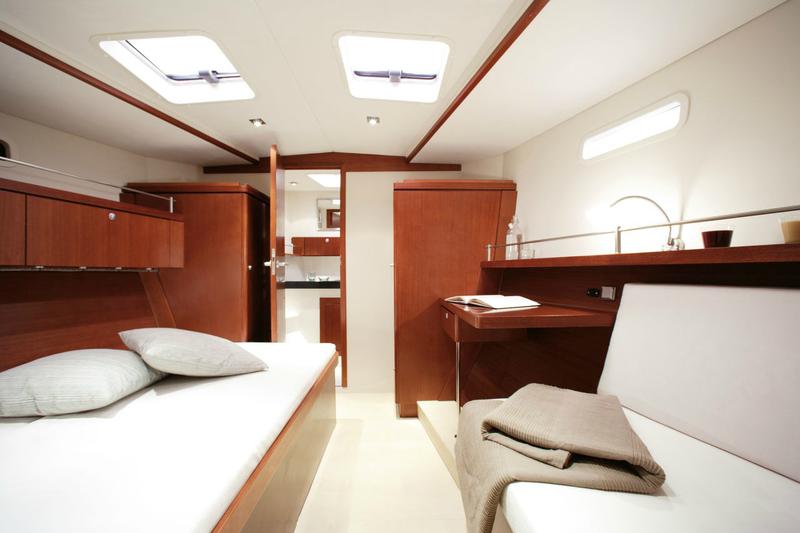 Book yachts online - sailboat - Hanse 470 - Ceilidh of Lorne - rent