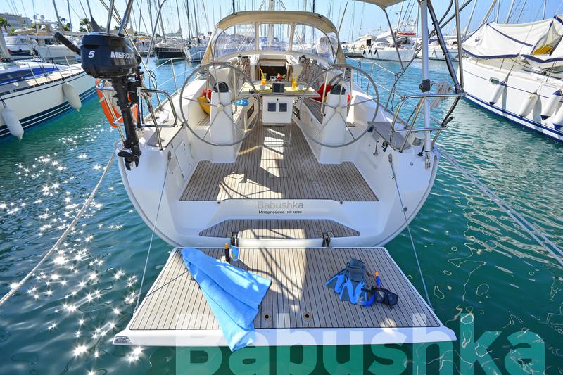 Book yachts online - sailboat - Bavaria Cruiser 40 - Babushka - rent