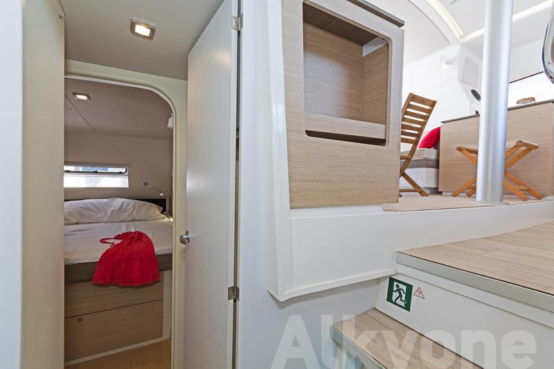 Book yachts online - catamaran - Bali 4.0 - Alkyone - rent