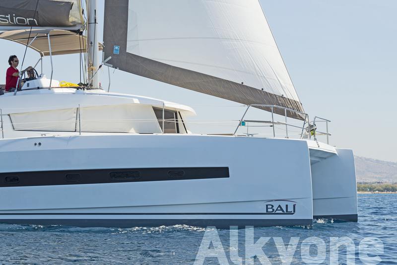 Book yachts online - catamaran - Bali 4.0 - Alkyone - rent
